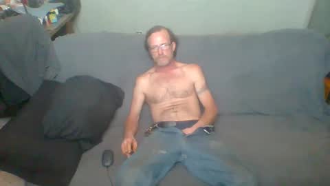 mackdog1369 online show from March 11, 10:20 pm