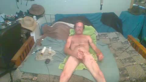 mackdog1369 online show from September 28, 3:43 pm