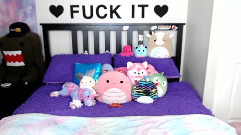 Mackenzie Wolfe online show from January 29, 7:36 am