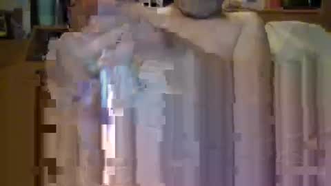 macwillie10158 online show from March 5, 10:44 am