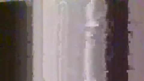 macwillie10158 online show from December 23, 5:06 am