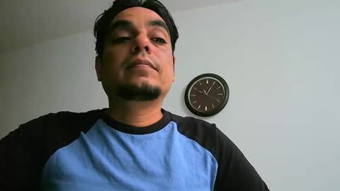 Cris B online show from April 4, 6:26 pm