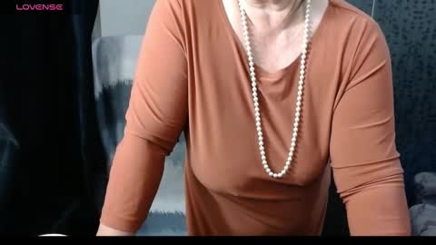 Snapshot of madam_sanjanne chatting on March 5, 5:50 am Madam Sanjanne online show from March 5, 5:50 am