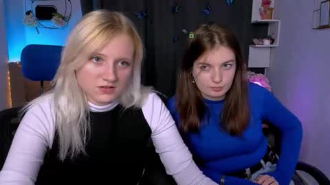 Snapshot of madam_ulis chatting on September 24, 2:13 pm Ulis online show from September 24, 2:13 pm