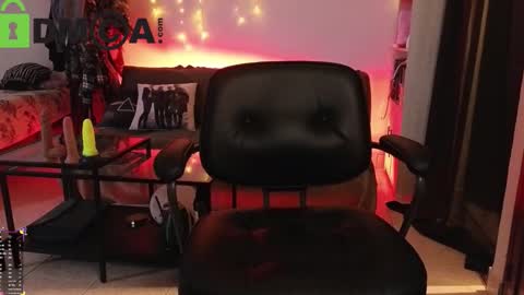 Madame La online show from October 26, 7:46 pm