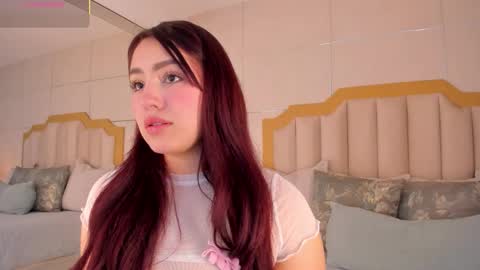 Snapshot of maddieparker chatting on October 15, 7:37 pm online show from October 15, 7:37 pm