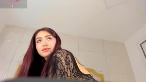 Snapshot of maddieparker chatting on October 16, 8:07 pm online show from October 16, 8:07 pm