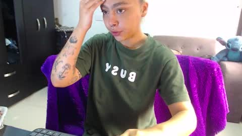 maddiie and clyde online show from February 13, 5:49 pm