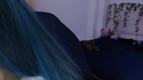 Maddie online show from October 17, 3:38 pm