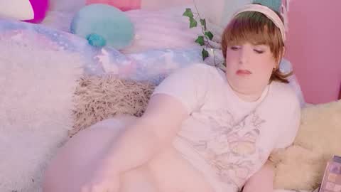 Maddy Cat online show from February 19, 4:28 pm