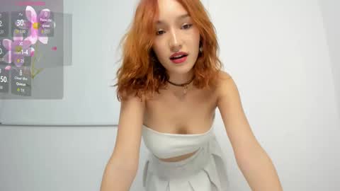 Snapshot of maddy_kraviiz chatting on October 5, 11:56 pm Maddy3 online show from October 5, 11:56 pm