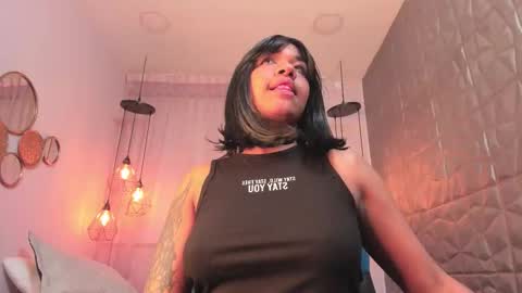 Maddy  online show from November 7, 11:51 pm