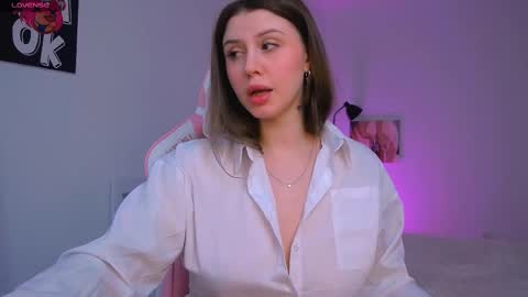 Snapshot of made_by_heaven chatting on March 12, 1:08 pm Rada online show from March 12, 1:08 pm