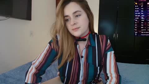 Snapshot of madelamee chatting on January 20, 9:43 pm madelamee online show from January 20, 9:43 pm