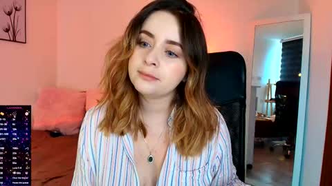 Snapshot of madelamee chatting on September 10, 5:14 pm madelamee online show from September 10, 5:14 pm