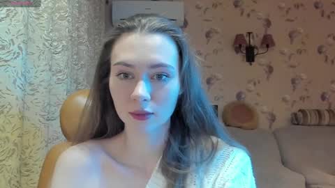 madeleinequincy online show from January 17, 1:47 am