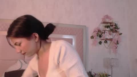 madhison_5 online show from March 19, 1:16 pm