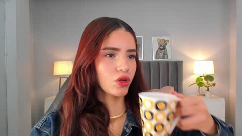 Madie  online show from February 4, 11:49 am