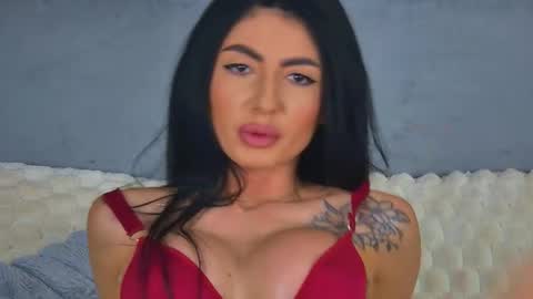 MadisonKroft online show from April 9, 4:49 am