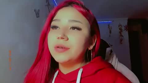 Snapshot of madison_x17 chatting on October 3, 11:46 pm madso x17 online show from October 3, 11:46 pm