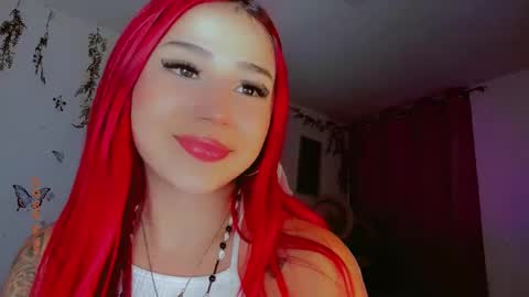 Snapshot of madison_x17 chatting on January 20, 3:37 am madso x17 online show from January 20, 3:37 am