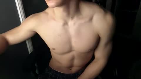 Sexyboymadison online show from October 28, 2:45 am