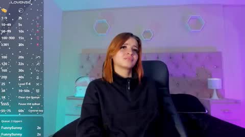 Snapshot of madisonsky_ chatting on October 14, 1:36 pm madison online show from October 14, 1:36 pm