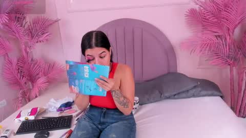 madyscarlett online show from October 20, 11:59 am