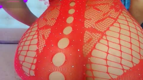 madysson__js_ online show from March 6, 6:51 pm