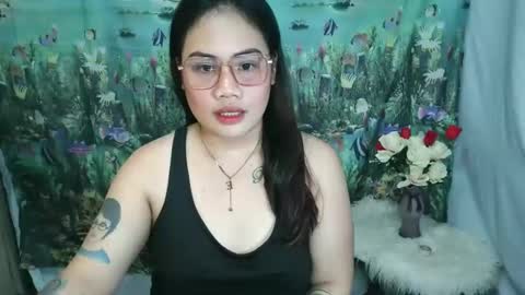 mae_hottie69 online show from October 25, 9:19 am