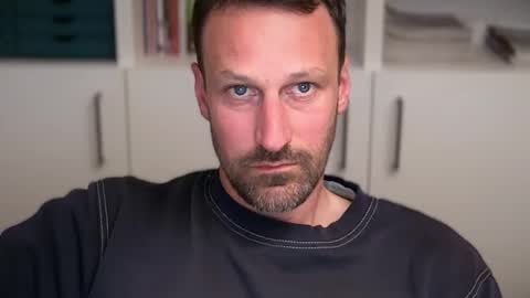 maenu_69 online show from March 10, 10:35 pm