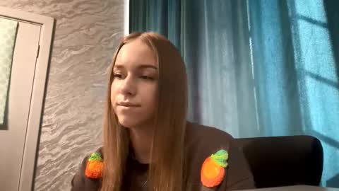 Sara online show from March 21, 7:14 am