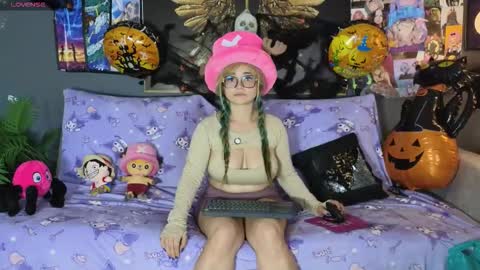 Snapshot of mafecosecret chatting on October 10, 1:00 am mafecosecret online show from October 10, 1:00 am