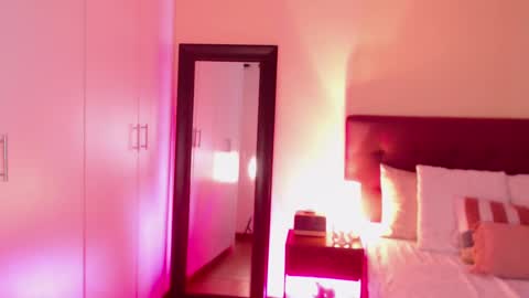 Snapshot of mafer_meow chatting on March 2, 12:31 am Mafer Flor online show from March 2, 12:31 am