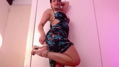 Snapshot of mafer_meow chatting on October 18, 11:53 pm Mafer Flor online show from October 18, 11:53 pm