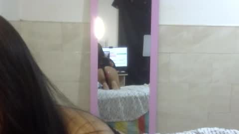 maferchavez88 online show from March 3, 10:44 am