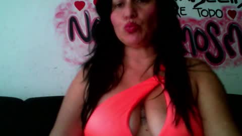 magentastudio2025 online show from December 3, 9:04 pm