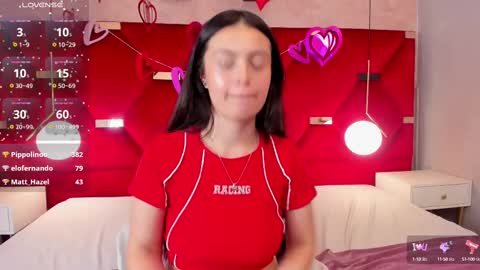 Snapshot of magic_fernanda chatting on February 10, 6:24 pm Fer online show from February 10, 6:24 pm