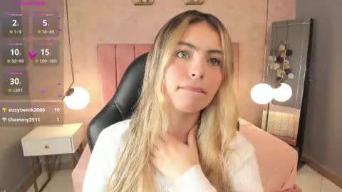 Snapshot of magic_fernanda chatting on September 18, 9:52 pm Fer online show from September 18, 9:52 pm