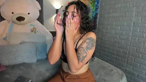 magic_ivone online show from March 16, 12:09 pm