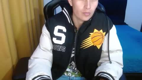 Jade online show from March 15, 3:33 am