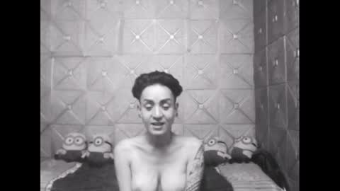 TsKaycee online show from March 7, 4:00 pm