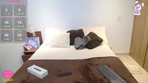    t  online show from October 3, 2:21 am