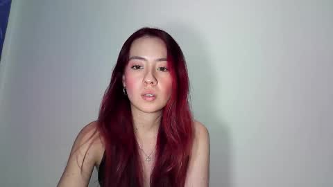 Snapshot of maiarosse_ chatting on September 29, 4:55 am MaiaRosse online show from September 29, 4:55 am