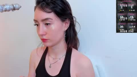 maibys online show from October 27, 4:34 am