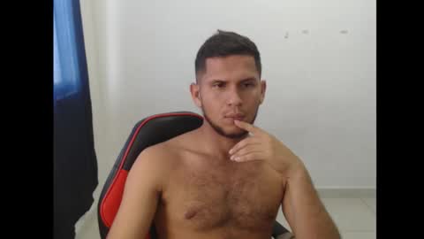 Snapshot of maik_135 chatting on September 24, 12:45 pm maicol online show from September 24, 12:45 pm