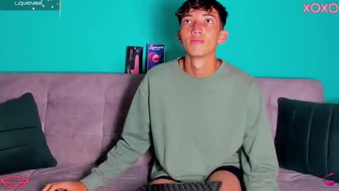 Maikol online show from October 14, 12:52 pm