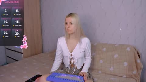 Your kitty online show from October 21, 3:00 am