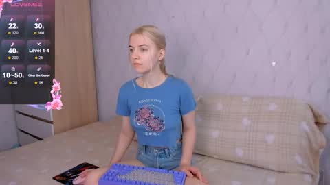 Your kitty online show from September 20, 2:58 am