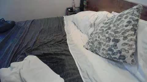 mainlypov online show from March 18, 9:31 pm